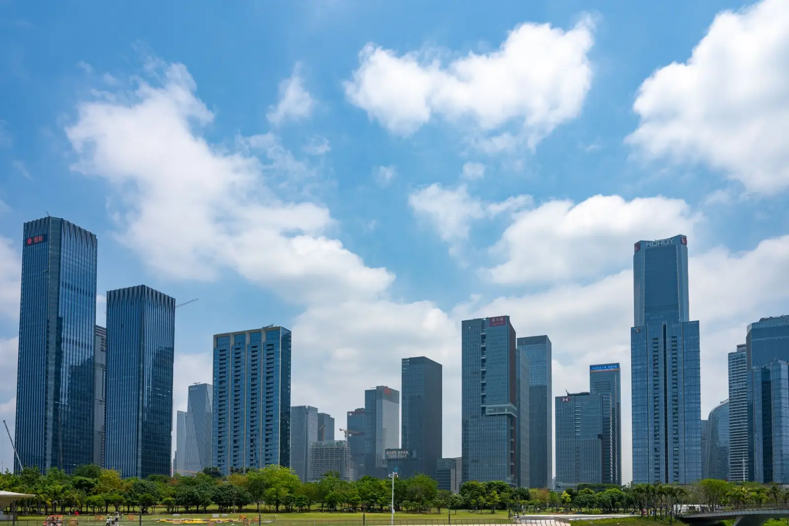 重庆商贸公司日化百货批发如何选品：洗发水与沐浴露采购要点解析