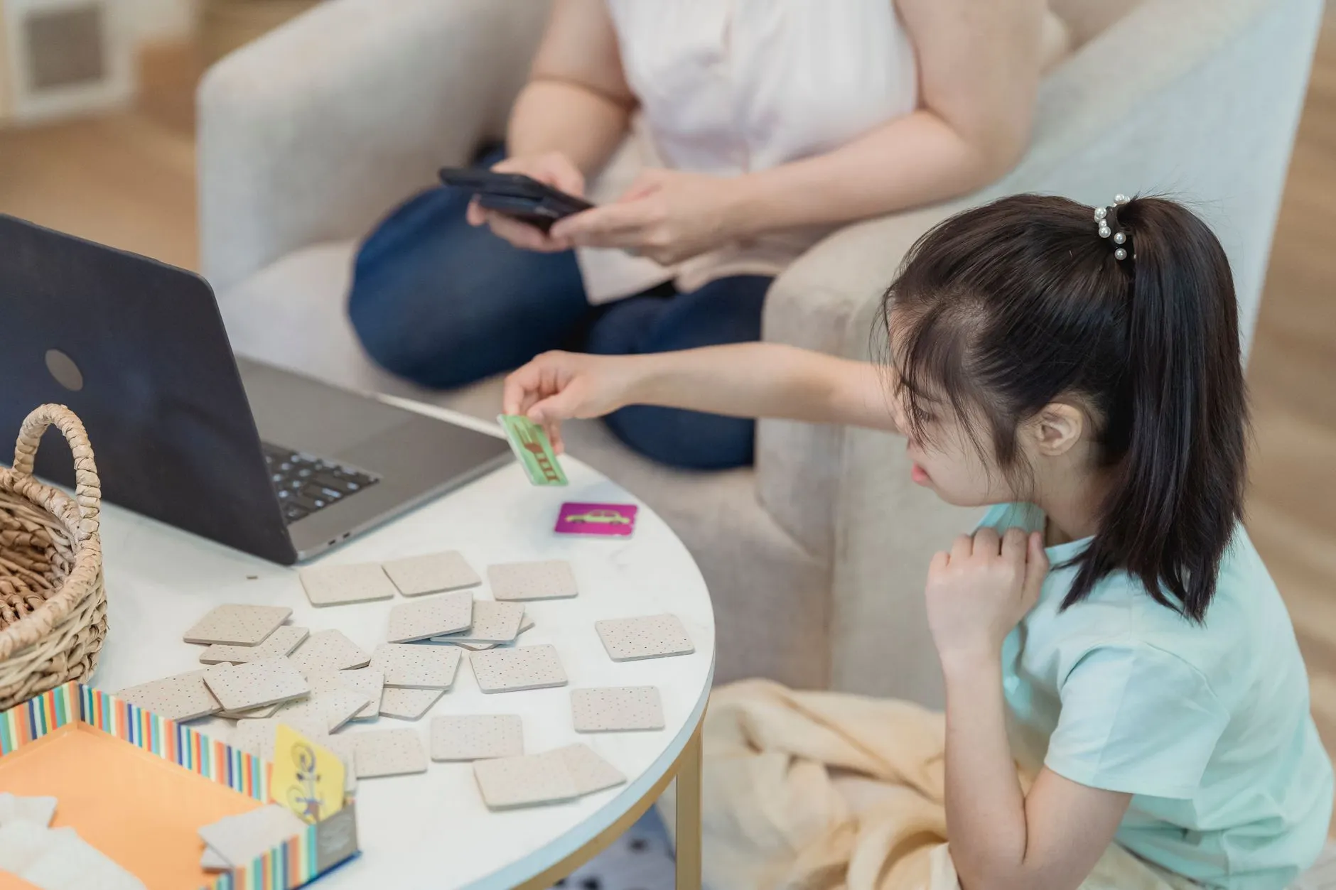 重庆伟芸瑞商贸日化百货批发：洗护用品与家庭清洁产品品类解析