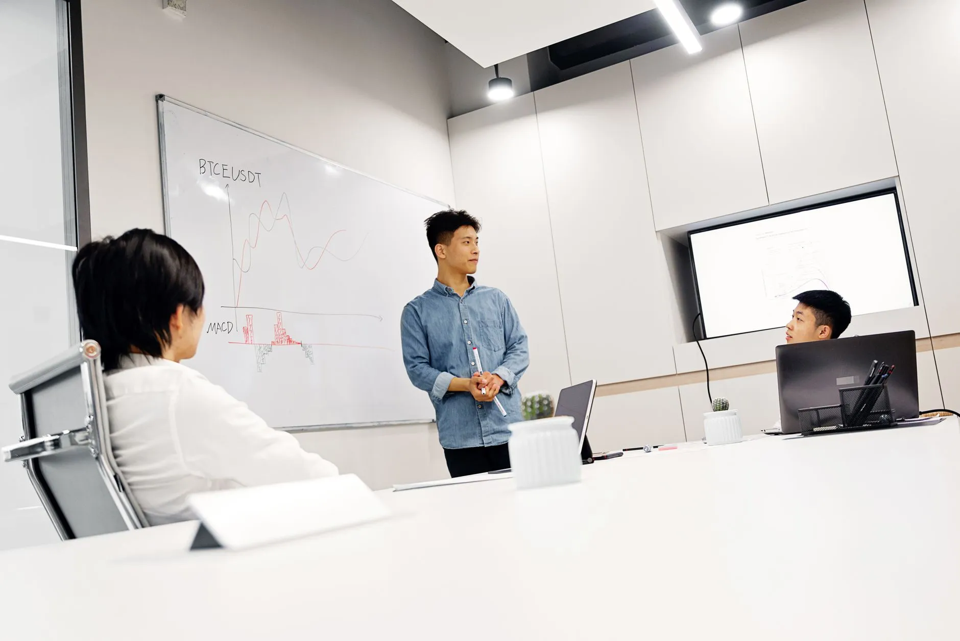 日化百货批发渠道观察：重庆商超洗护用品供应链的选品与库存管理趋势
