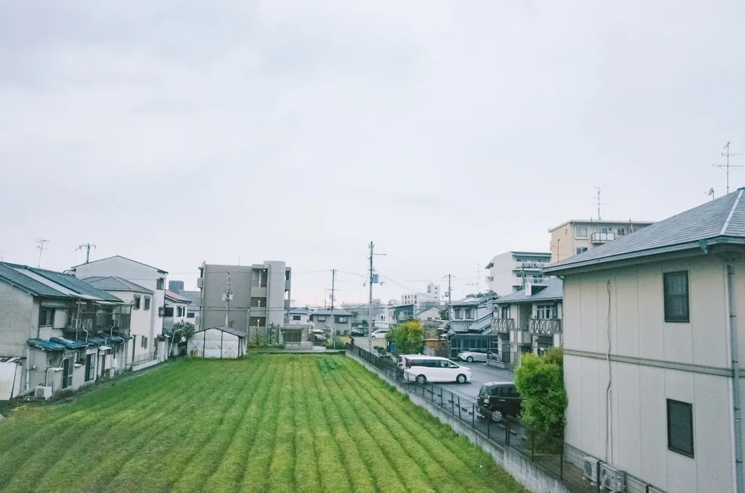 日化行业最新环保政策对重庆洗护产品供应链的影响分析